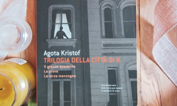 Trilogia della città di K. di Agota Kristof – L’incipit del Lunedì